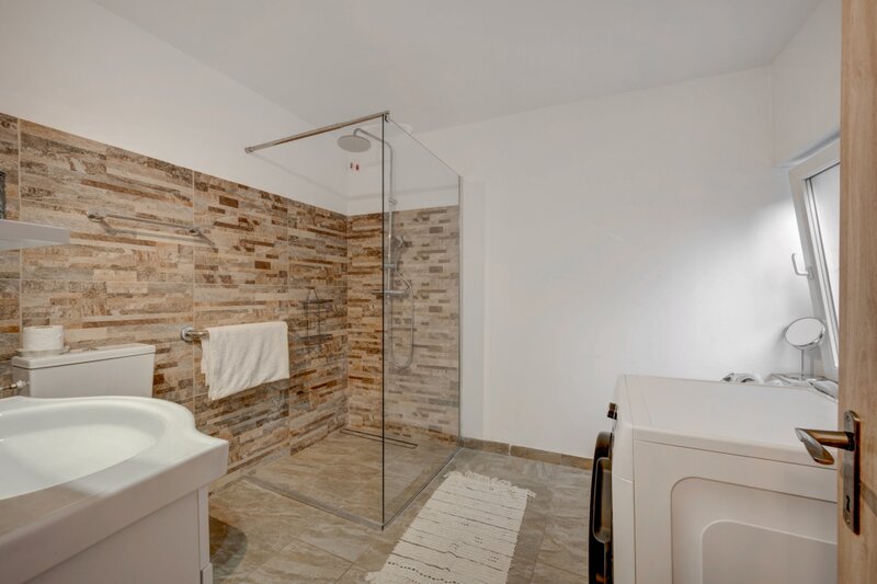 Vitan Casa interbelica cu farmec, in apropiere de Mall Vitan